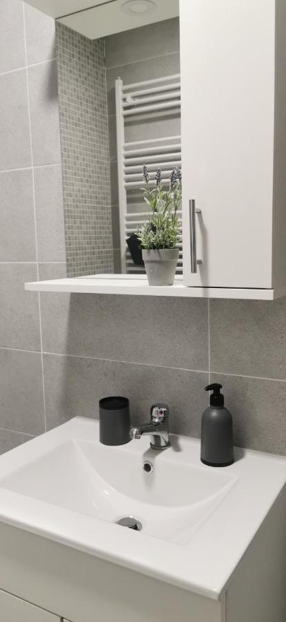 Apartman Varenica Appartement Doboj Buitenkant foto